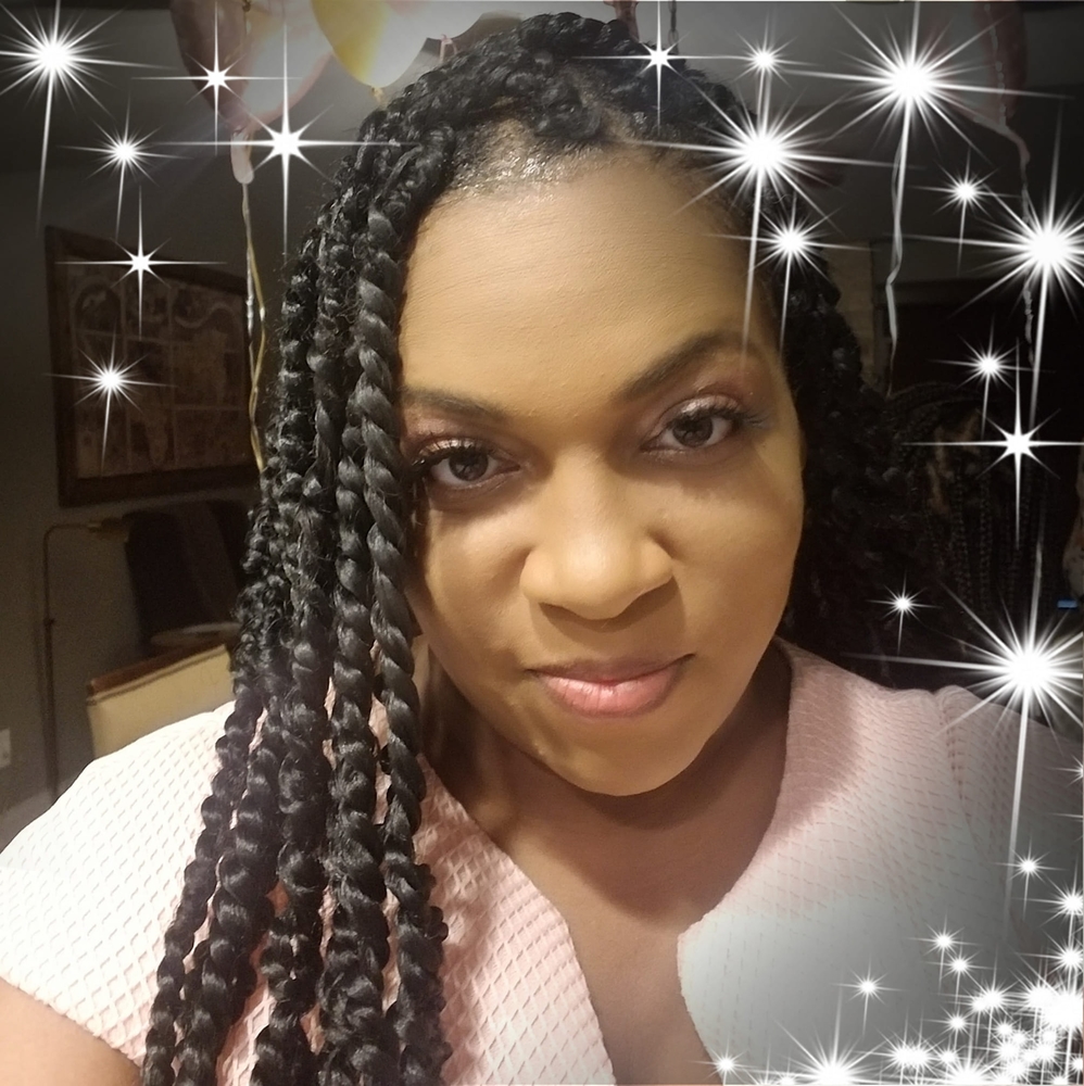Meet your Posher, Melissa